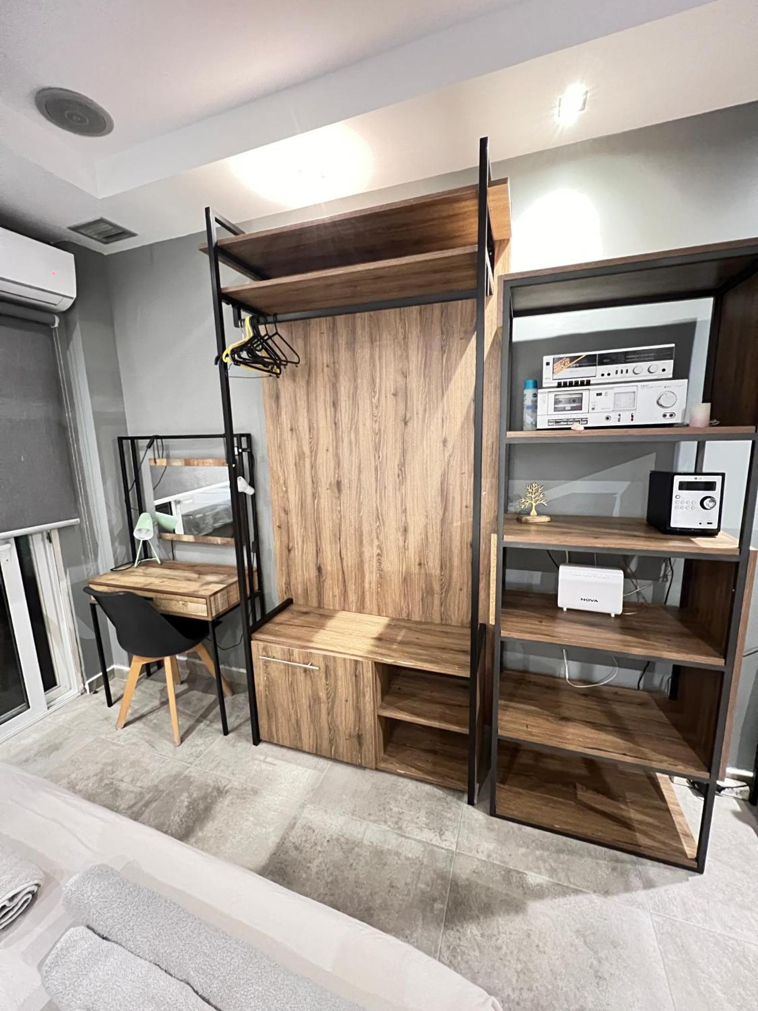 Modern Apartment In The Heart Of The City Alexandroupoli Exterior photo